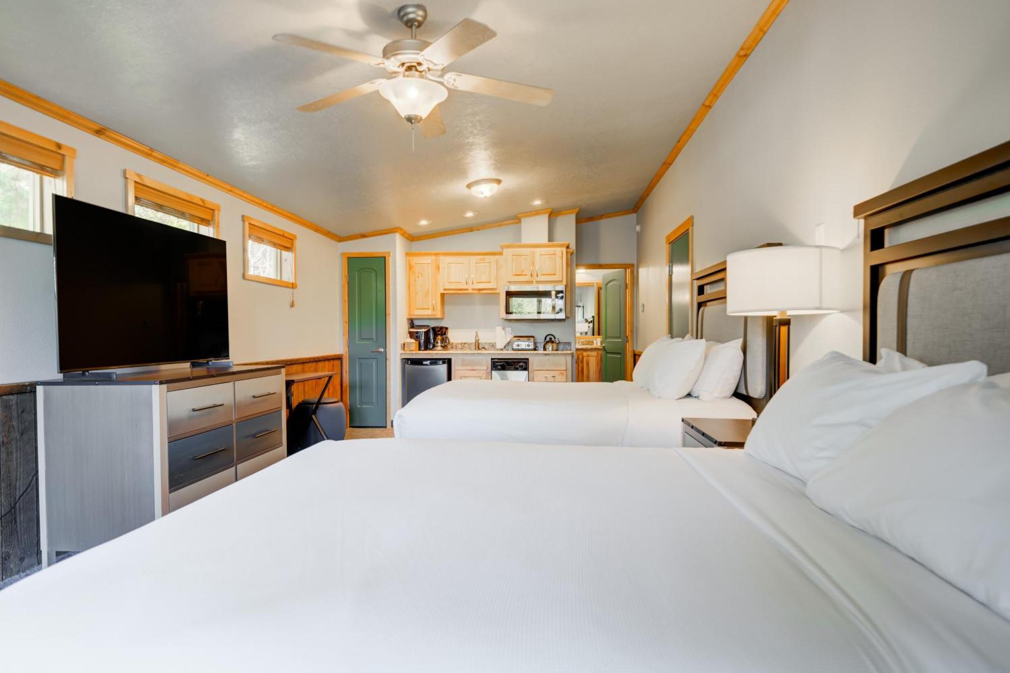 Explorer Cabins At Yellowstone West Yellowstone Exteriör bild