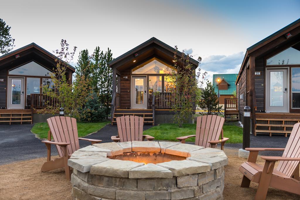 Explorer Cabins At Yellowstone West Yellowstone Exteriör bild